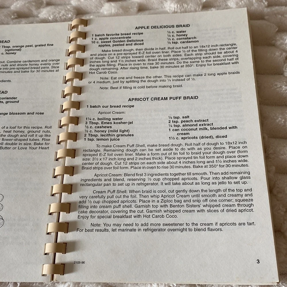 ' Vintage 1996 The Benton Sisters Kitchen Vol. II Cookbook!